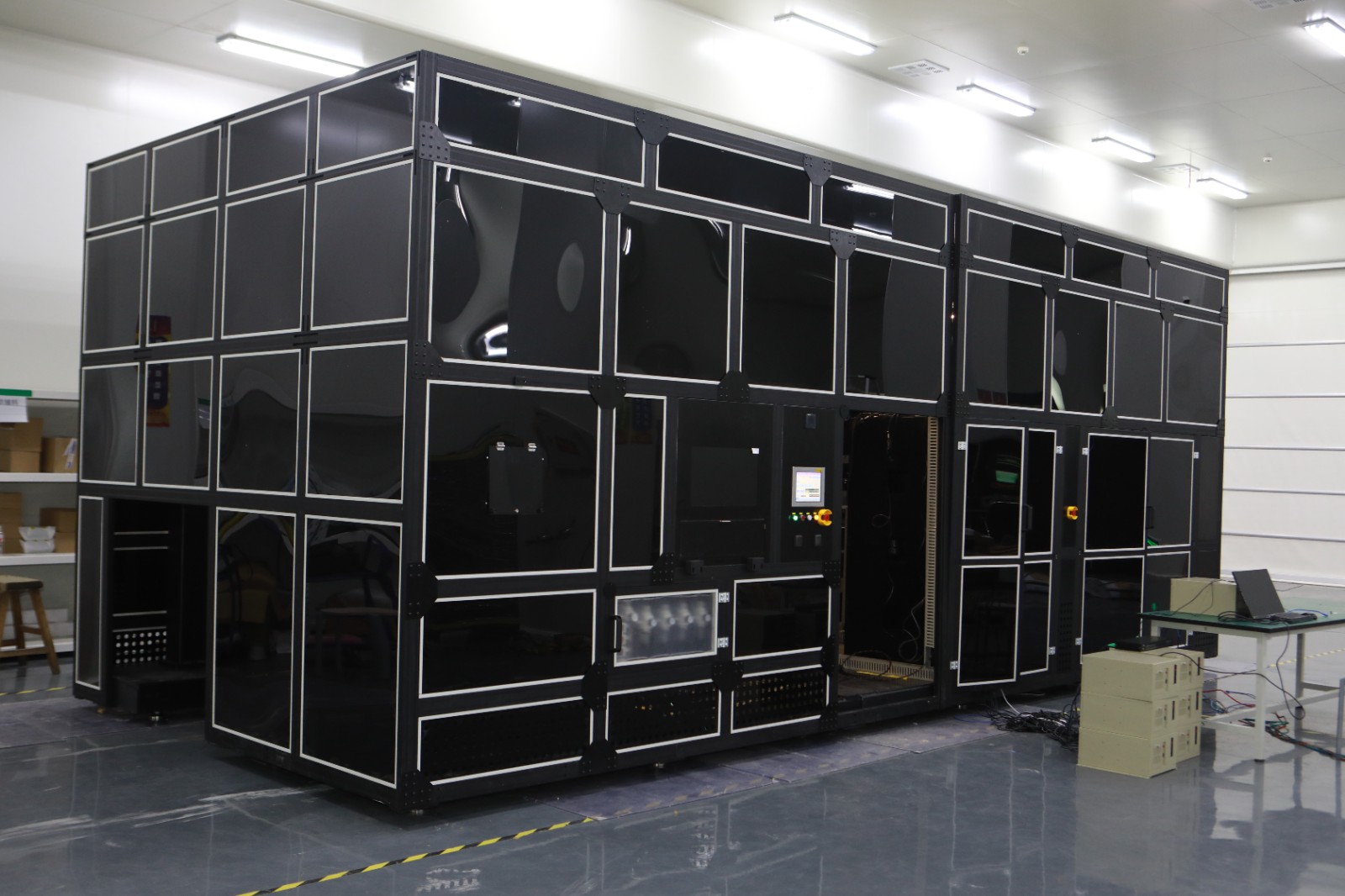 產(chǎn)品1-LCD 模組外觀檢查機.jpg