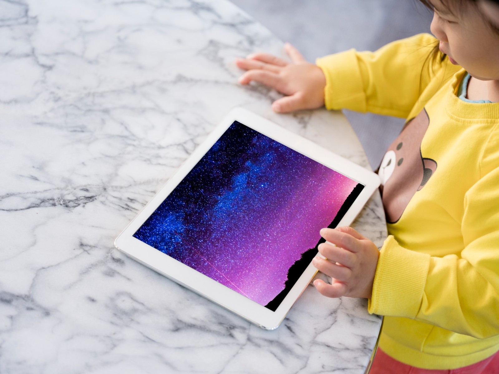 astra application_tablet_starry night.jpg astra application_tablet_starry night.jpg